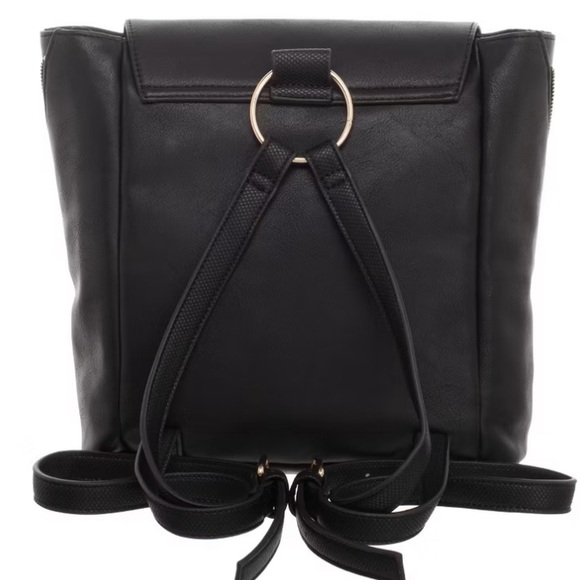 DISNEY MICKEY MOUSE BACKPACK PURSE NOVELTY WITH THE OPTION TO REVEAL MICKEY 🖤🤍 - Picture 10 of 14